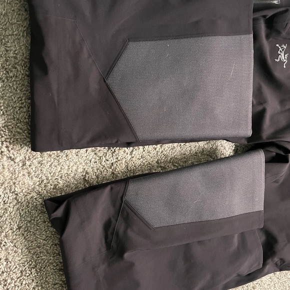 Arc’teryx Ravenna Snow Pants - Picture 3 of 7